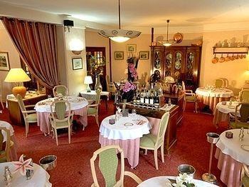 Hotel La Chaum'Yerres Chaumes-en-Brie Exteriör bild
