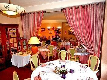Hotel La Chaum'Yerres Chaumes-en-Brie Exteriör bild