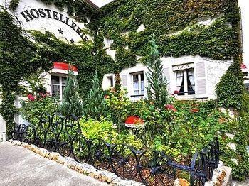 Hotel La Chaum'Yerres Chaumes-en-Brie Exteriör bild